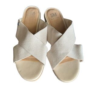 SM New York Cream platform slip on sandal Crisscross Straps SZ 10 summer spring